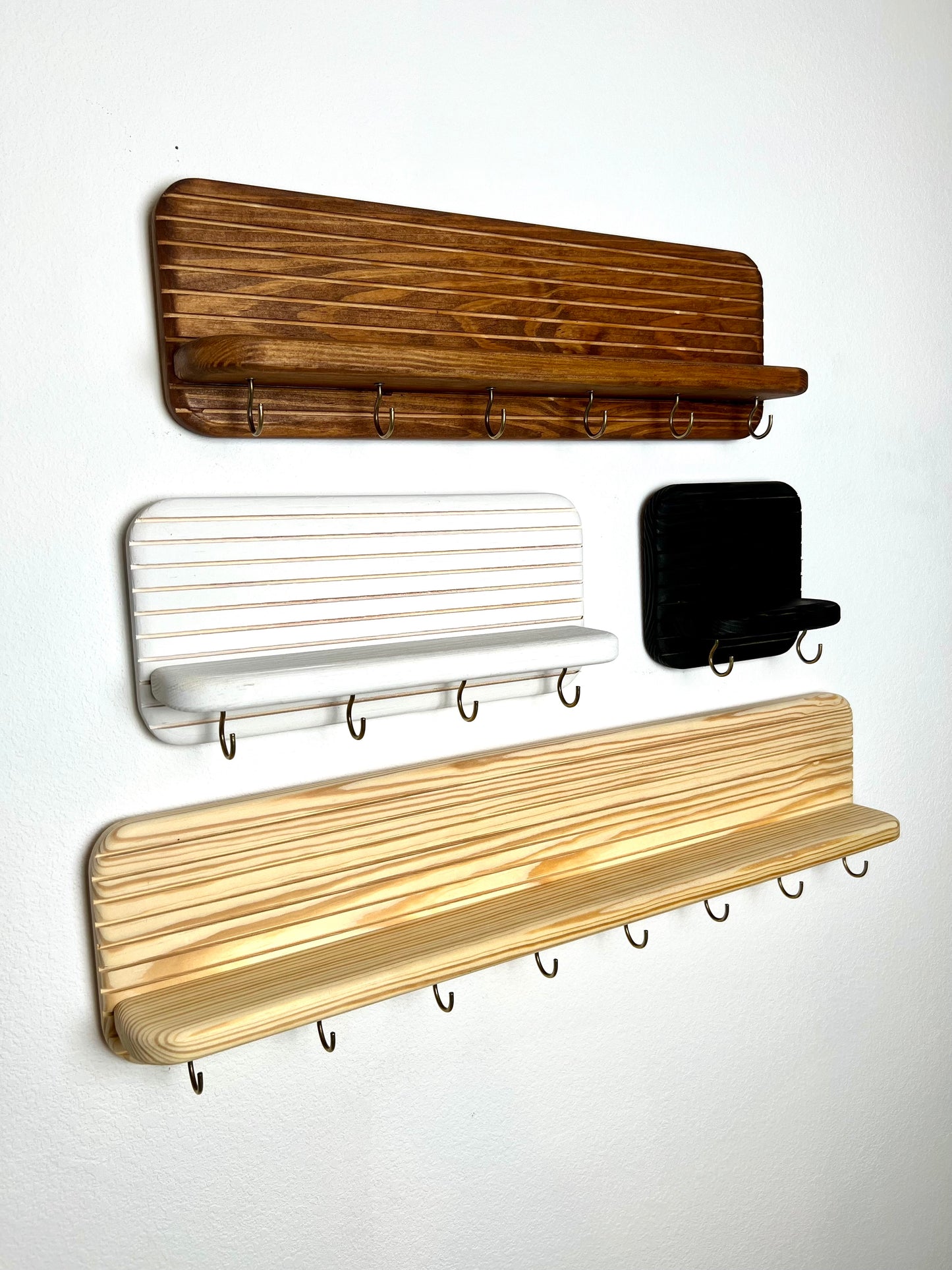 Rounded Pine Entryway Organizer