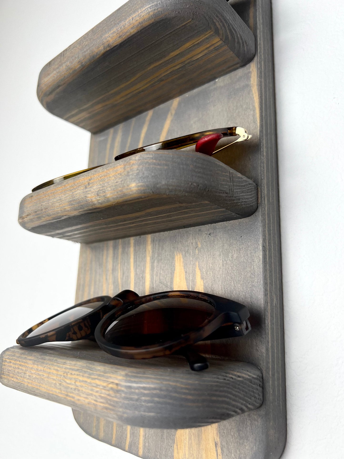 Rounded Sunglasses Shelf with Key Hooks