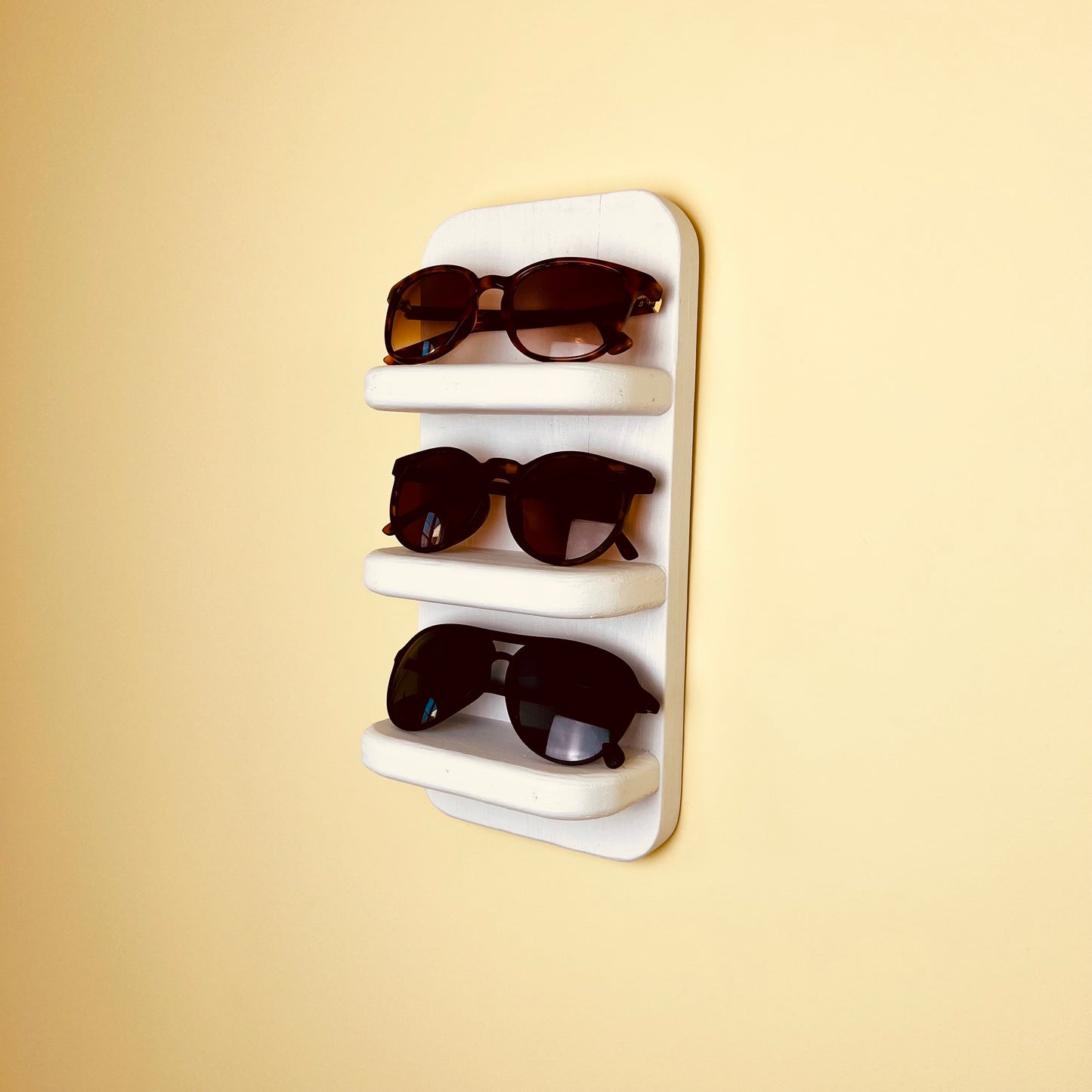 Rounded Sunglasses Shelf | Small
