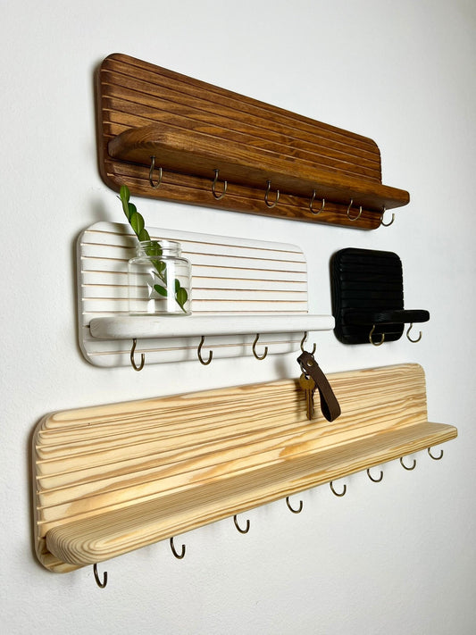 Rounded Pine Entryway Organizer