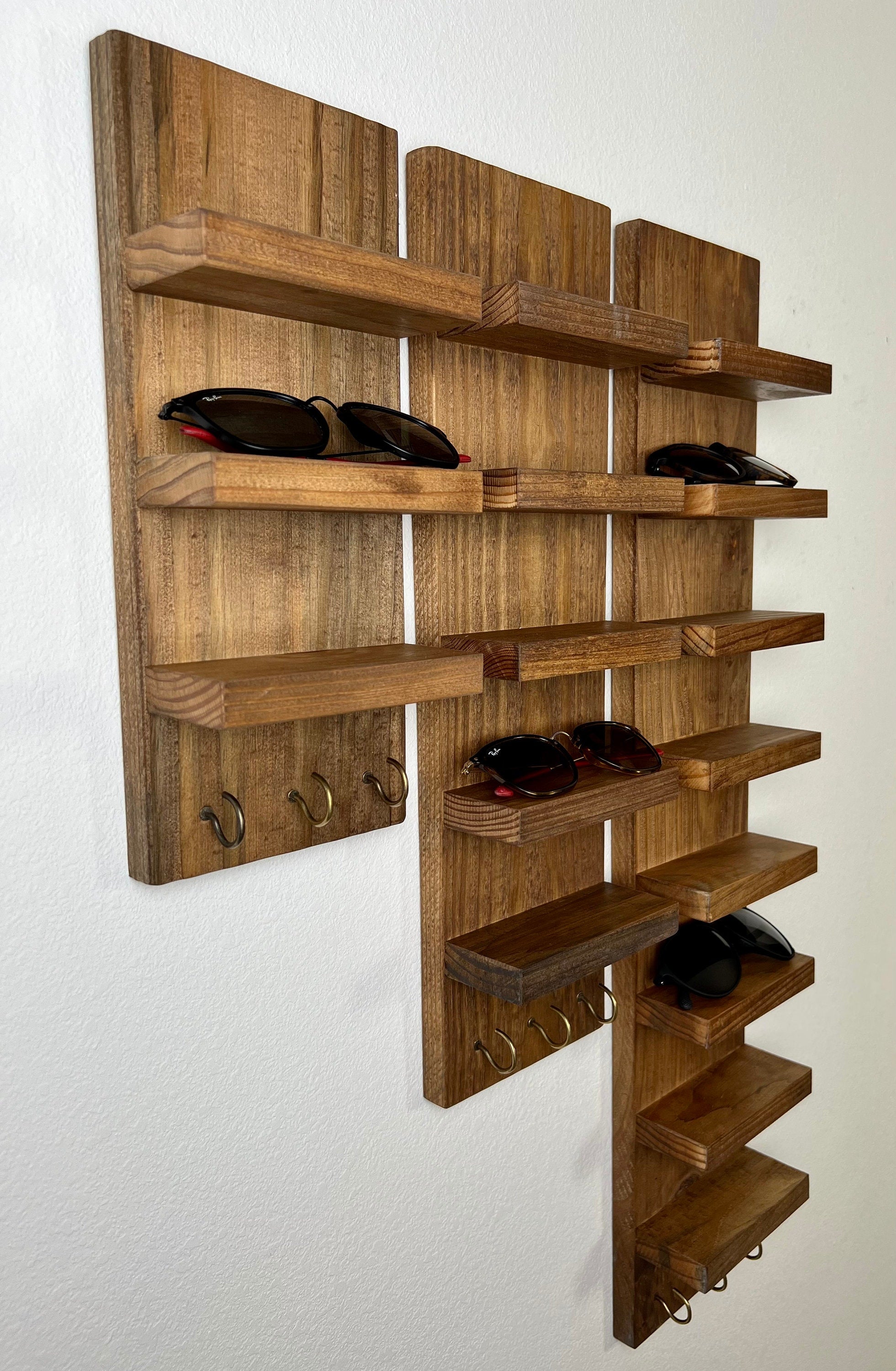 Sunglasses & Key 2024 Organizer in Gray Key Hooks Wood Rack